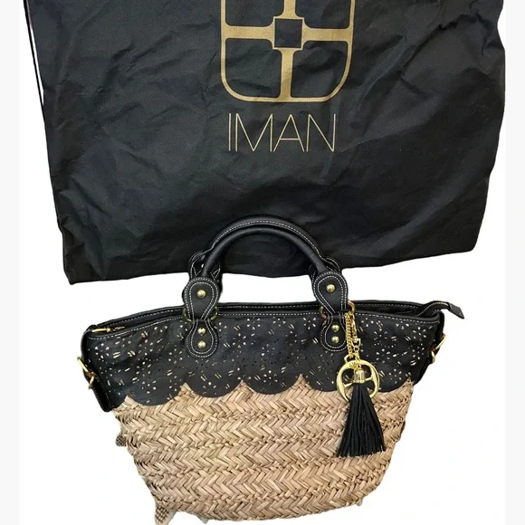 Iman Global Chic Resort Straw & Black Faux Leather Handbag Tote Bag with Charms! - Picture 4 of 13